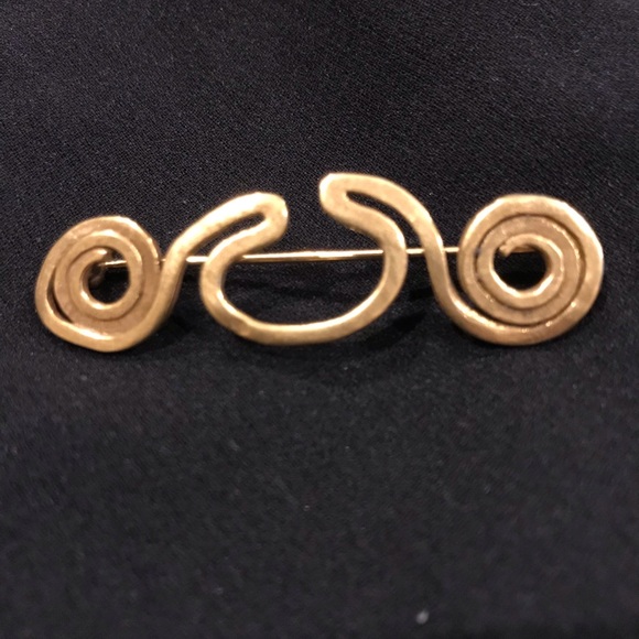 Vintage Jewelry - Modernist brooch from MMA